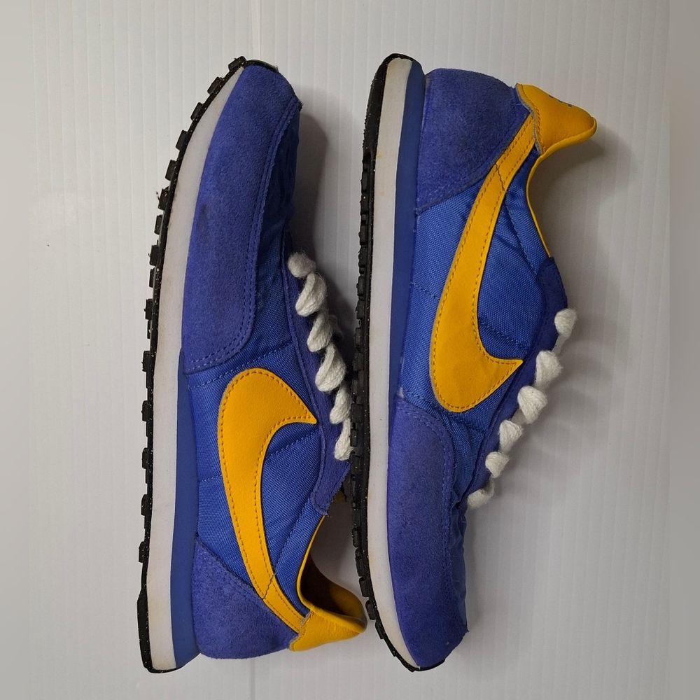 Nike Waffle Trainer Size 5Y